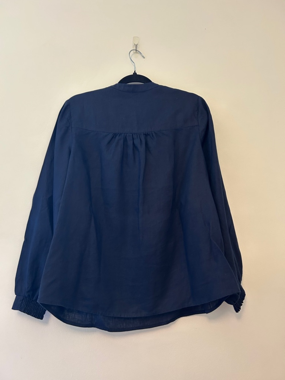 Boden Alice Linen Top in Navy Blue - Picture 6 of 8